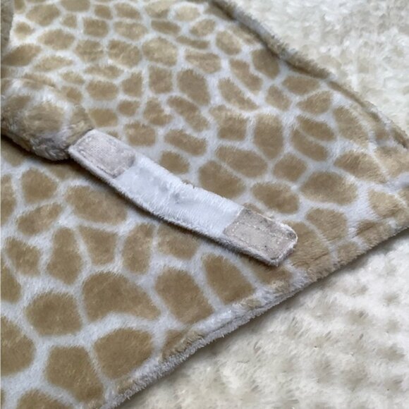Carters Giraffe Lovey Security Blanket With Pacifier Holder - Picture 2 of 10